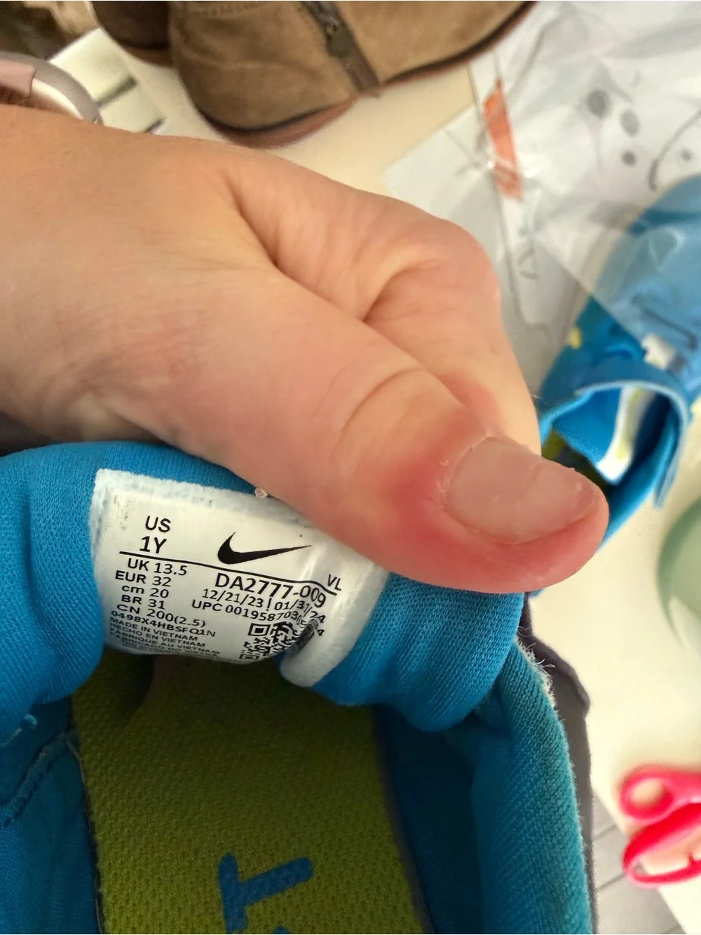 Nike Star Runner 3 DA2777-009 GREY/BLUE Size 1Y Kids Boys Youth Sneakers